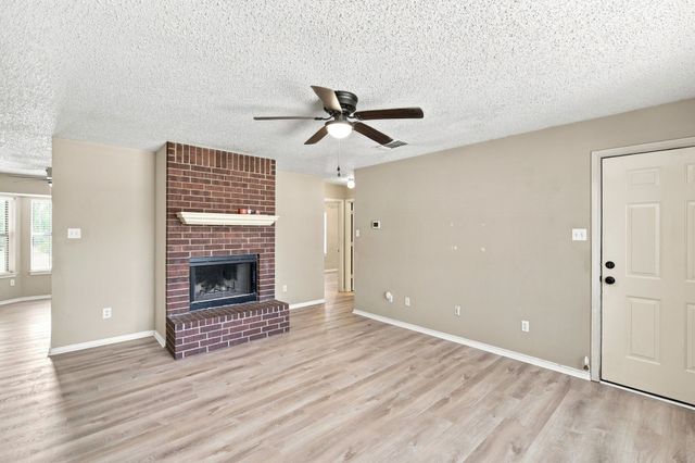 316 Janis Lane, Waxahachie, TX 75165