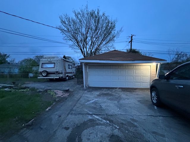 41 Circle Drive, Dixmoor, IL 60426