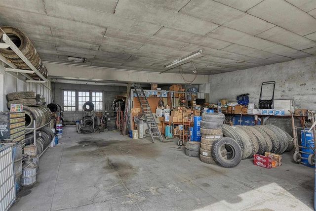 110 E Broadway Ave, Reardan, WA 99029