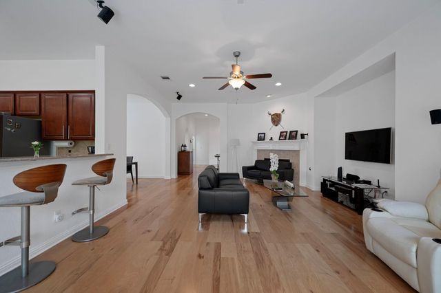 15800 Tetons CT, Bee Cave, TX 78738
