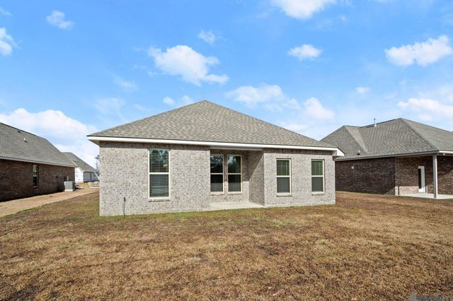 38405 Parliament Dr, Prairieville, LA 70769