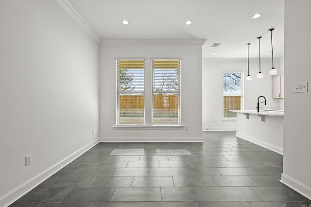38405 Parliament Dr, Prairieville, LA 70769