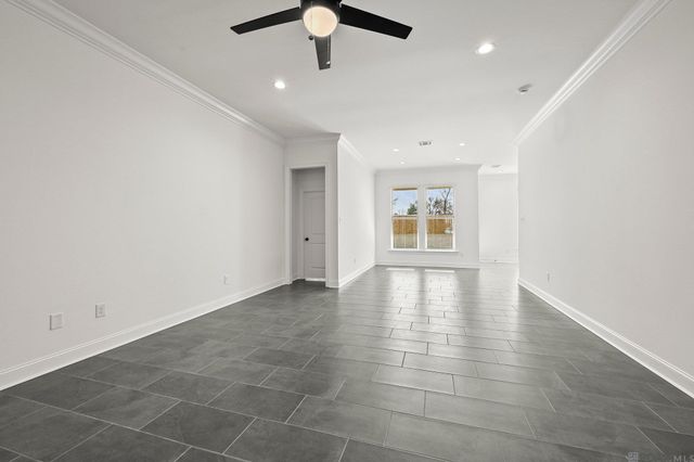 38405 Parliament Dr, Prairieville, LA 70769