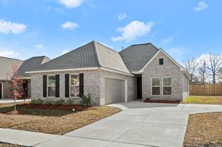 38405 Parliament Dr, Prairieville, LA 70769