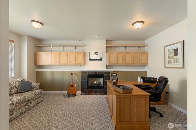 6027 Osprey Circle, Bremerton, WA 98312