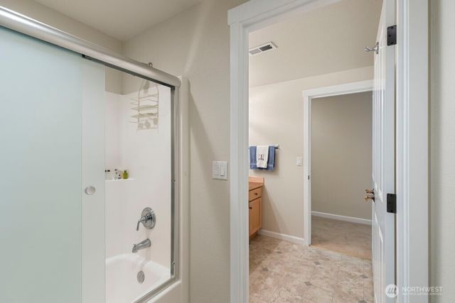 6027 Osprey Circle, Bremerton, WA 98312