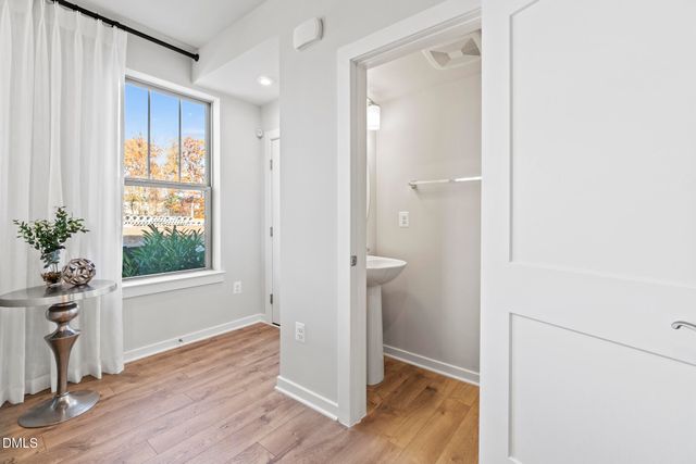 10552 Bailey Branch Drive Unit 101, Raleigh, NC 27614