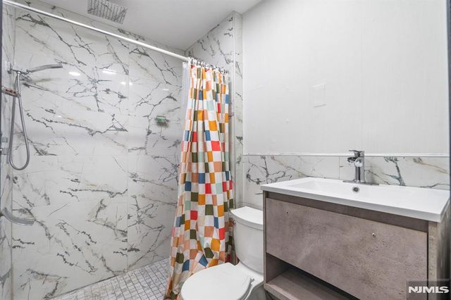 155 Ivy, Newark, NJ 07106