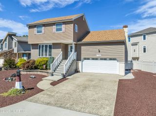 360 Silver Bay Road, Toms River, NJ 08753