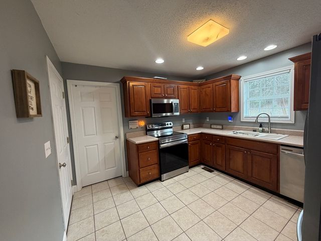 53 Ledford Road, Crandall, GA 30711
