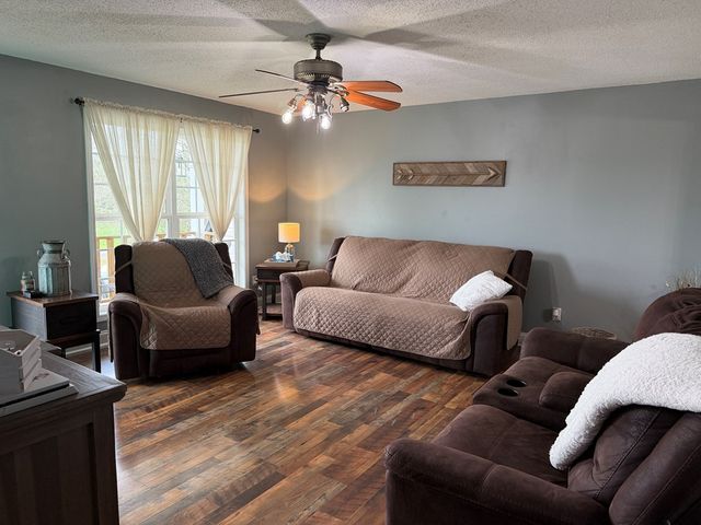53 Ledford Road, Crandall, GA 30711