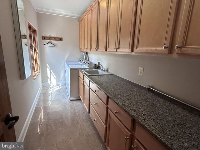 10872 PATOWMACK DR, Great Falls, VA 22066