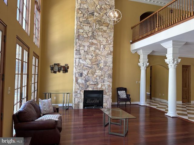 10872 PATOWMACK DR, Great Falls, VA 22066