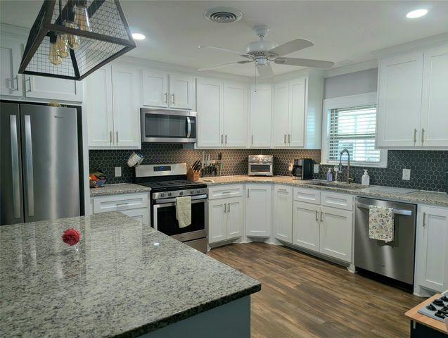 2036 Hermanson Drive, Waco, TX 76710