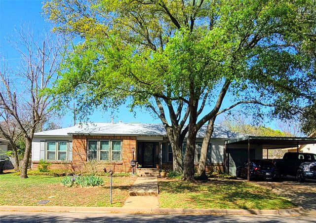 2036 Hermanson Drive, Waco, TX 76710
