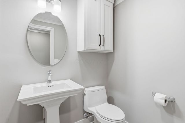 133 Pine Hills Road, Johnstown, OH 43031