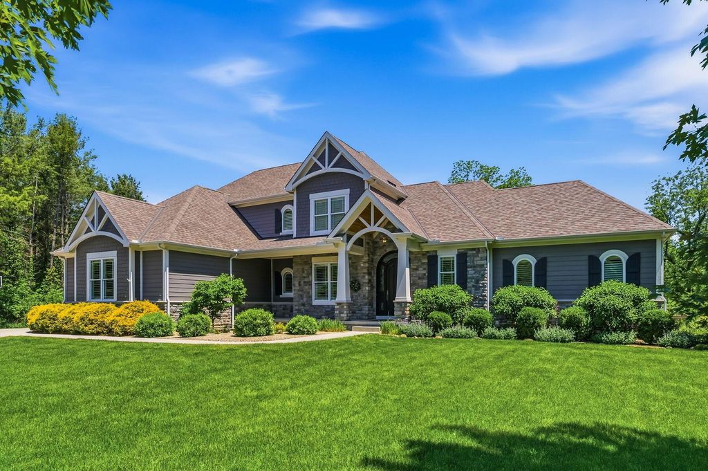 133 Pine Hills Road, Johnstown, OH 43031