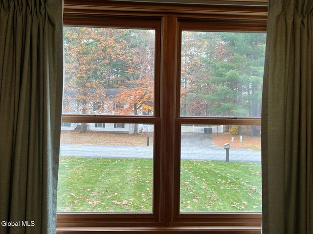 32 Linette Lane, Queensbury, NY 12804