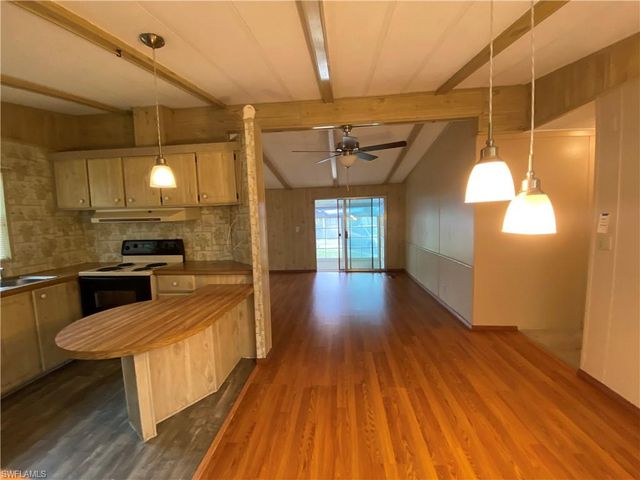 234 Lamplighter LN, North Fort Myers, FL 33917