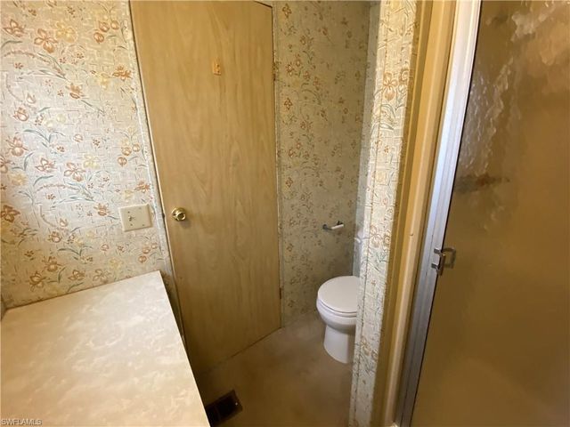 234 Lamplighter LN, North Fort Myers, FL 33917