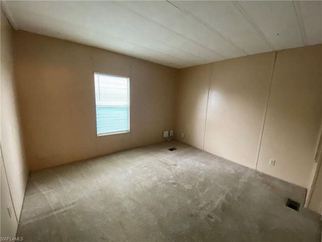 234 Lamplighter LN, North Fort Myers, FL 33917