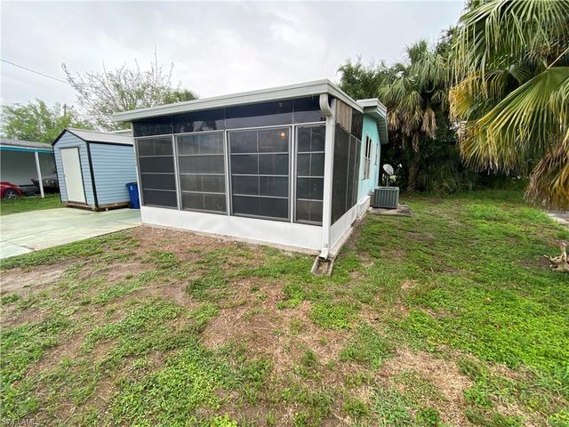 234 Lamplighter LN, North Fort Myers, FL 33917