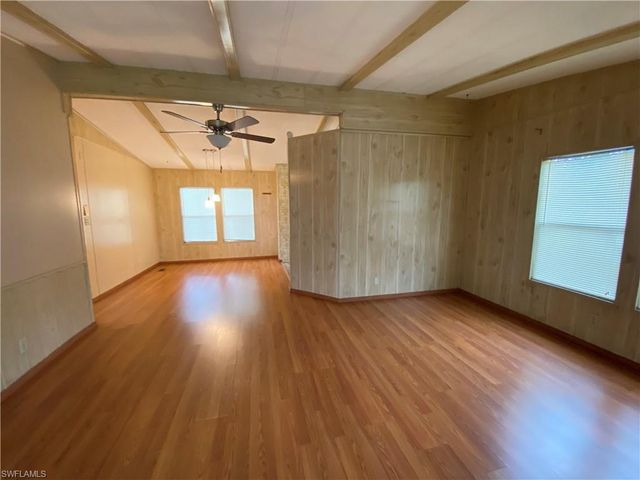 234 Lamplighter LN, North Fort Myers, FL 33917