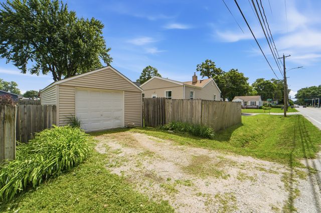 4145 1st Street, Des Moines, IA 50313