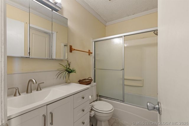 11411 E 37th Place, Tulsa, OK 74146