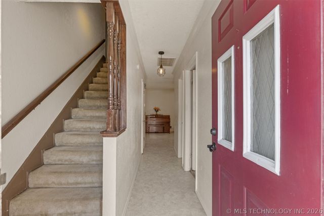 11411 E 37th Place, Tulsa, OK 74146
