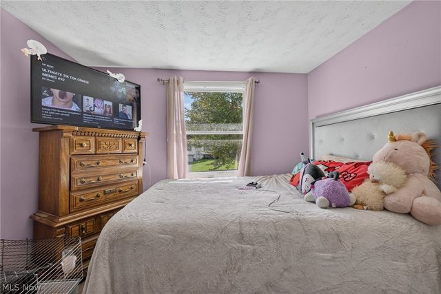 5124 Willow Crest Avenue, Austintown, OH 44515