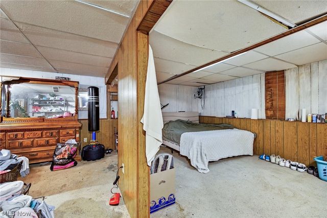 5124 Willow Crest Avenue, Austintown, OH 44515