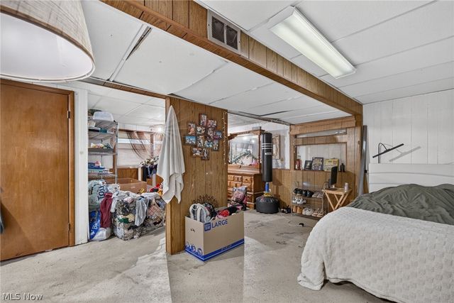 5124 Willow Crest Avenue, Austintown, OH 44515