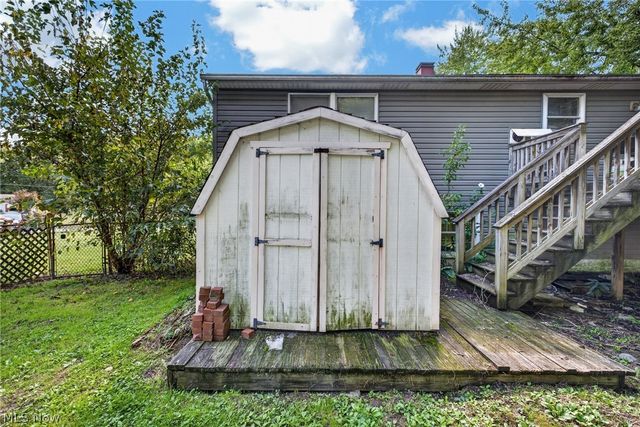 5124 Willow Crest Avenue, Austintown, OH 44515
