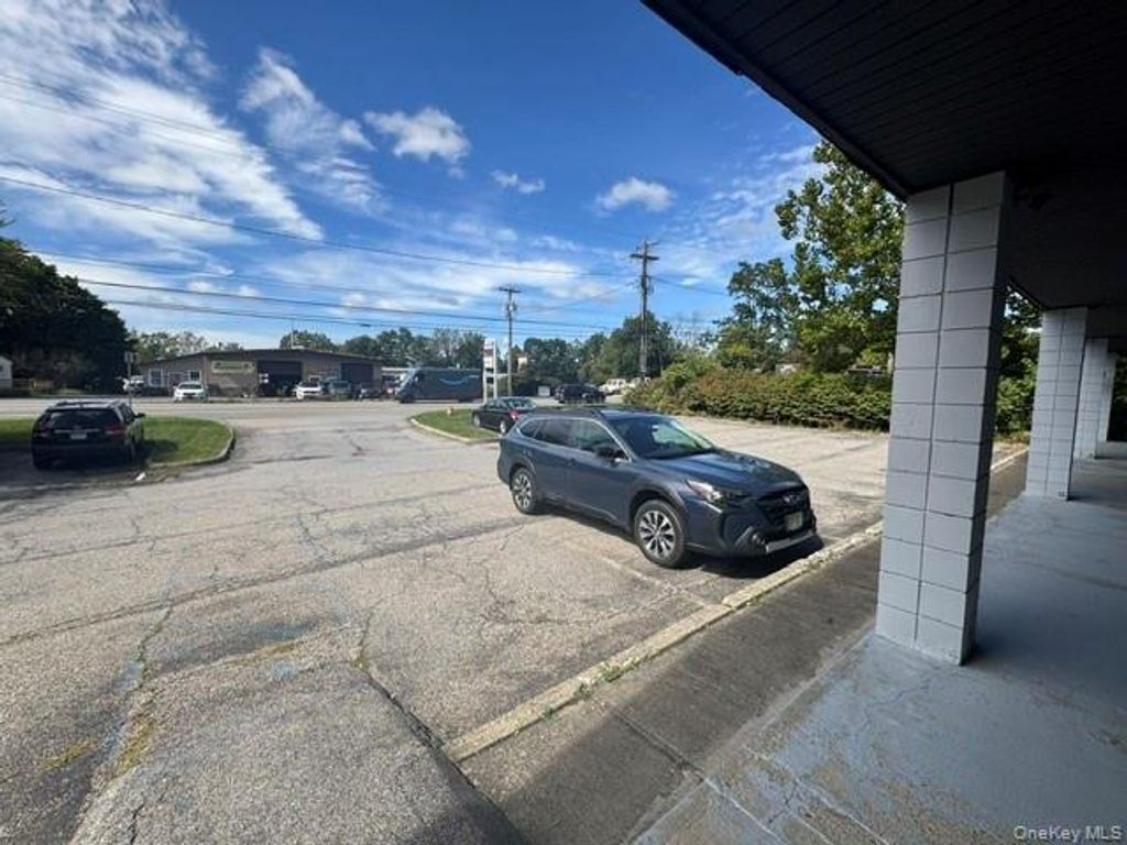 2424 State Route 32 104, New Windsor, NY 12553 — photo 5