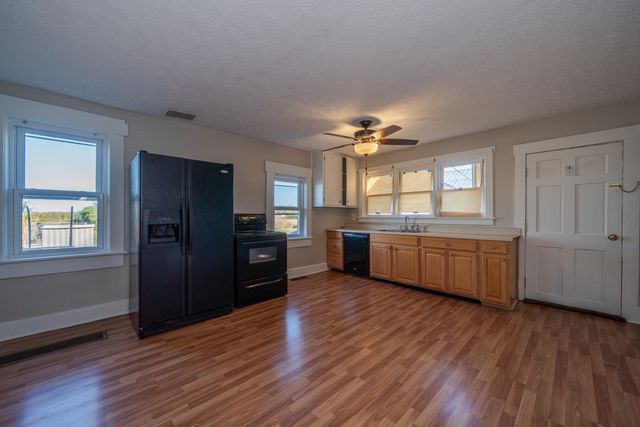 7141 Phillipsburg Union Road 7141 Phillipsburg Union Road, Brookville, OH 45309