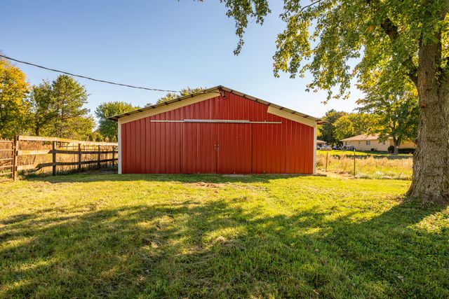 7141 Phillipsburg Union Road 7141 Phillipsburg Union Road, Brookville, OH 45309