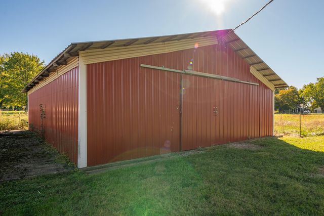 7141 Phillipsburg Union Road 7141 Phillipsburg Union Road, Brookville, OH 45309