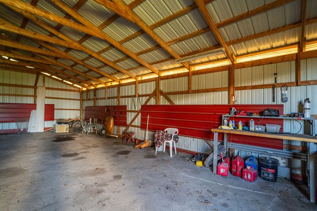 7141 Phillipsburg Union Road 7141 Phillipsburg Union Road, Brookville, OH 45309