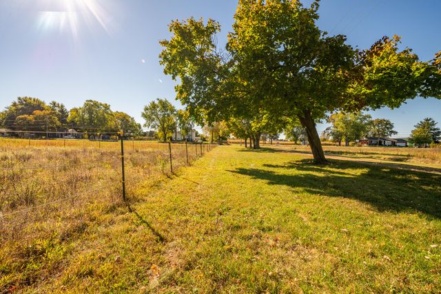 7141 Phillipsburg Union Road 7141 Phillipsburg Union Road, Brookville, OH 45309