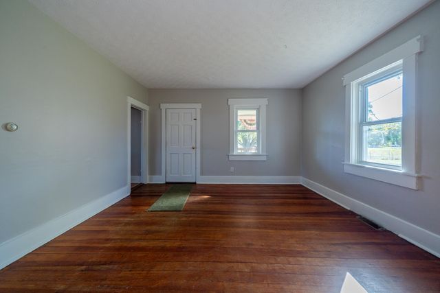 7141 Phillipsburg Union Road 7141 Phillipsburg Union Road, Brookville, OH 45309