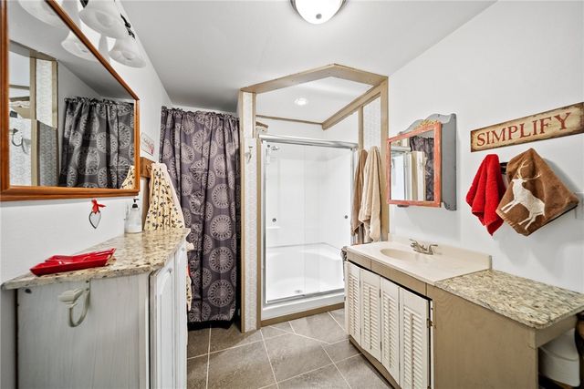 12107 Volcano Road, West Fork, AR 72774