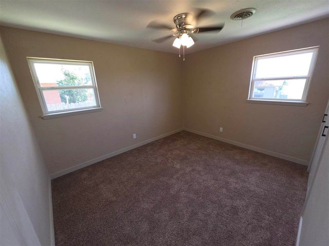 1612 NW 50th St, Lawton, OK 73505