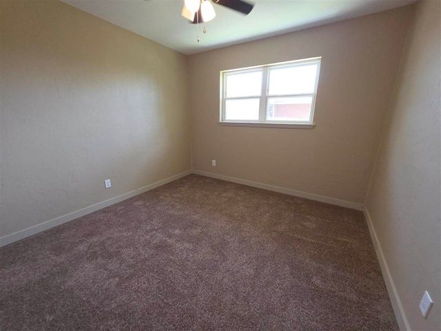 1612 NW 50th St, Lawton, OK 73505