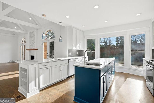 5320 Fairfield W, Atlanta, GA 30338