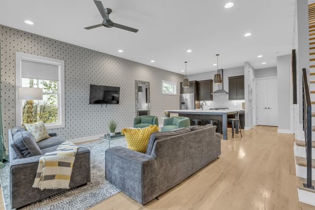 534 28th Ave, N, Nashville, TN 37209