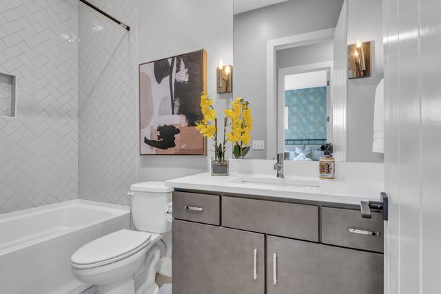 534 28th Ave, N, Nashville, TN 37209