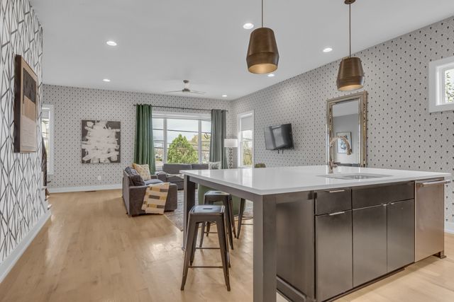 534 28th Ave, N, Nashville, TN 37209