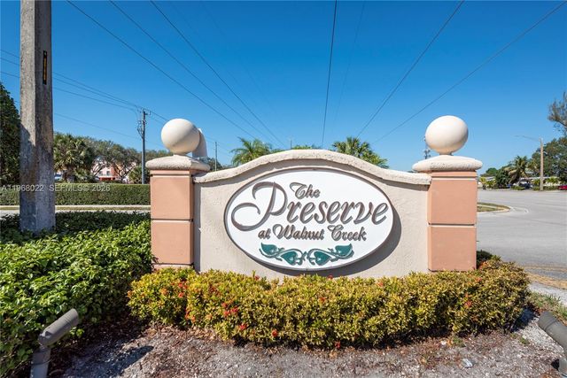 2151 NW 77th Way 203, Pembroke Pines, FL 33024