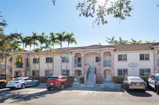 2151 NW 77th Way 203, Pembroke Pines, FL 33024